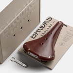 Brooks B17 Standard Nyereg